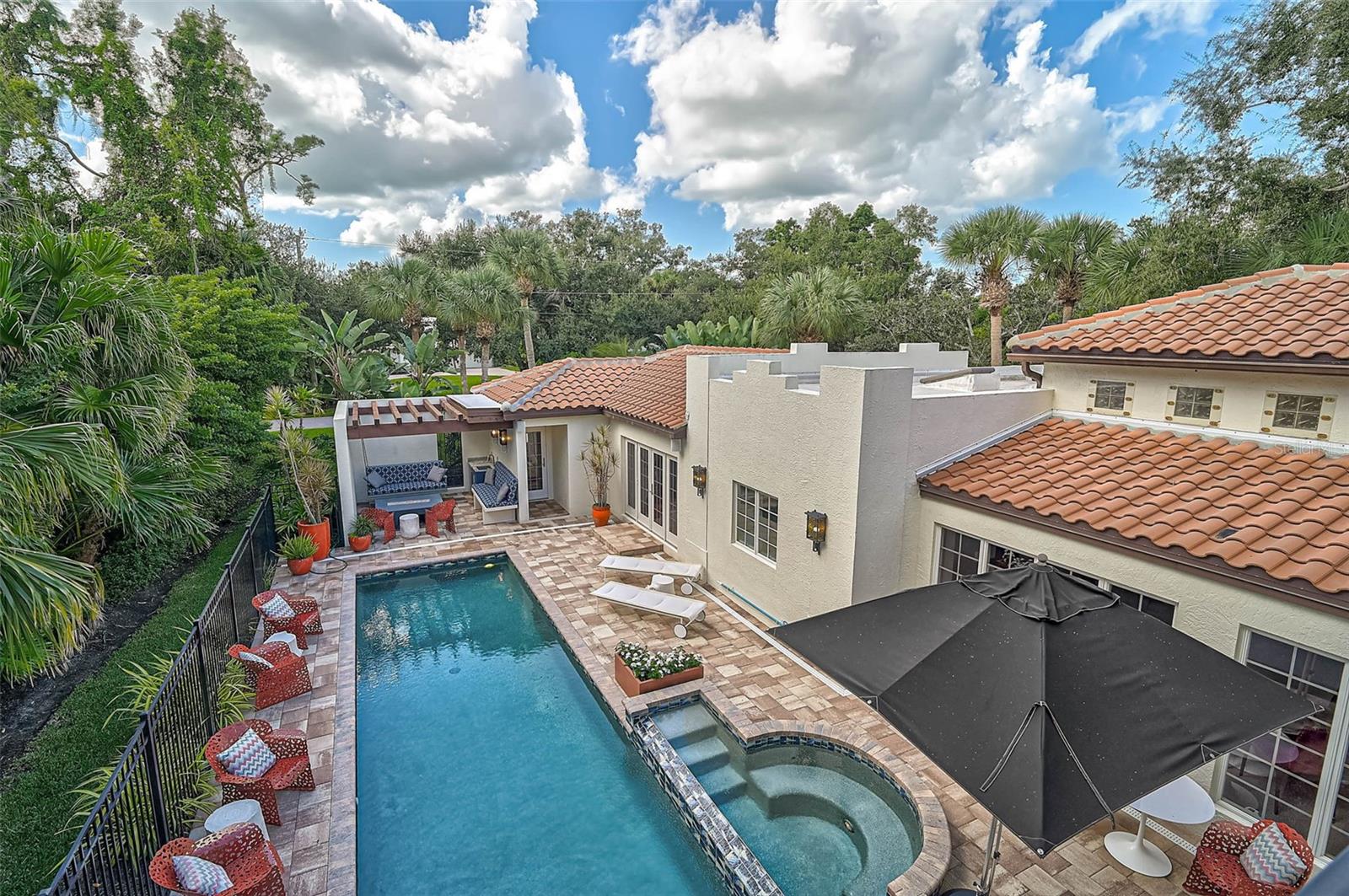 OYSTER BAY ESTATES - Residential