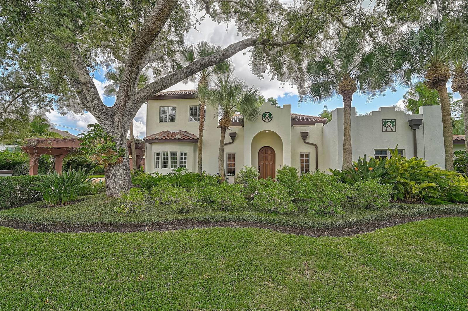OYSTER BAY ESTATES - Residential