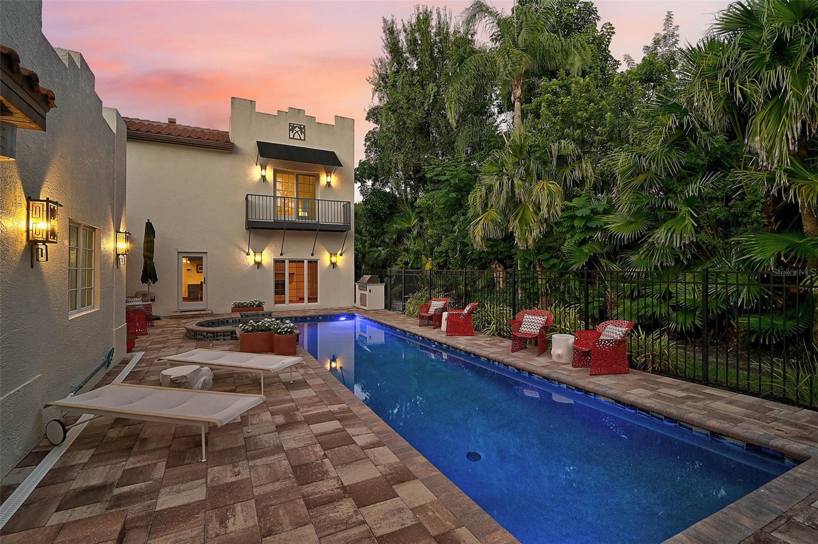 OYSTER BAY ESTATES - Residential