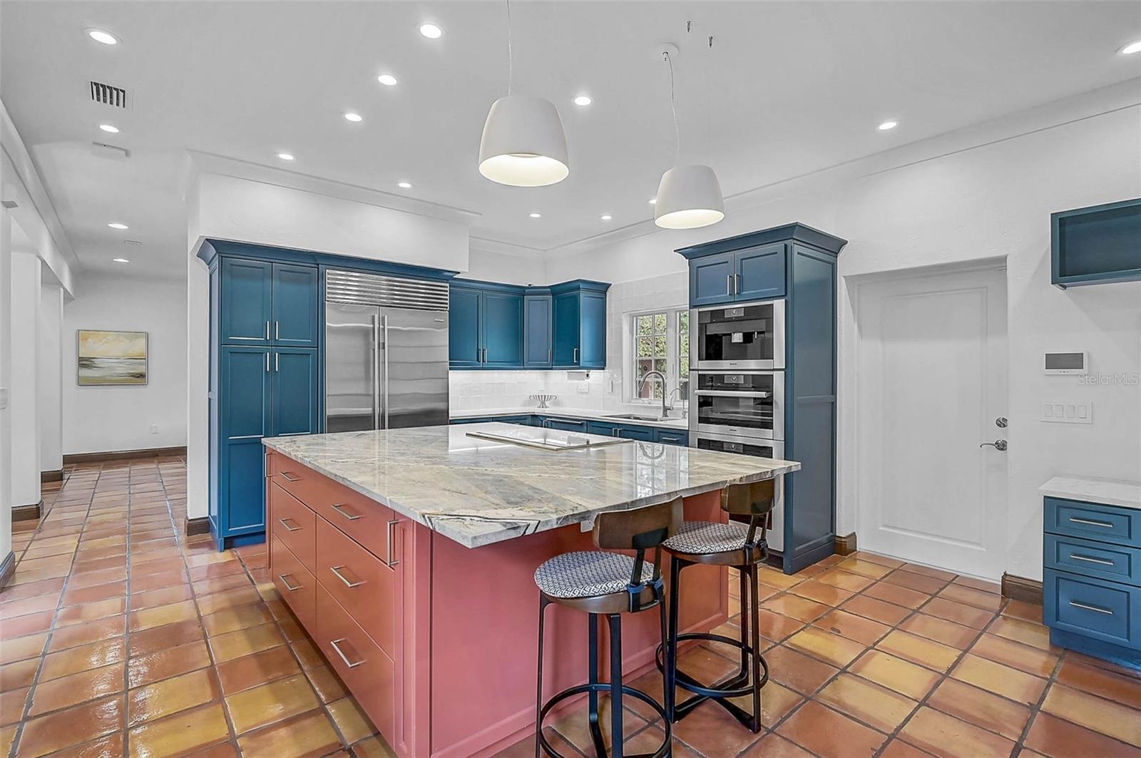 OYSTER BAY ESTATES - Residential