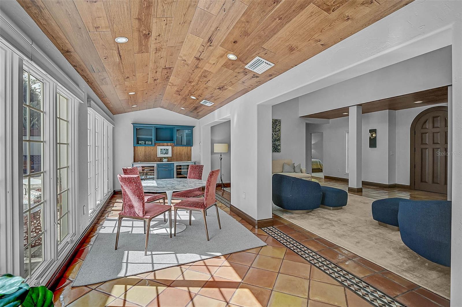 OYSTER BAY ESTATES - Residential