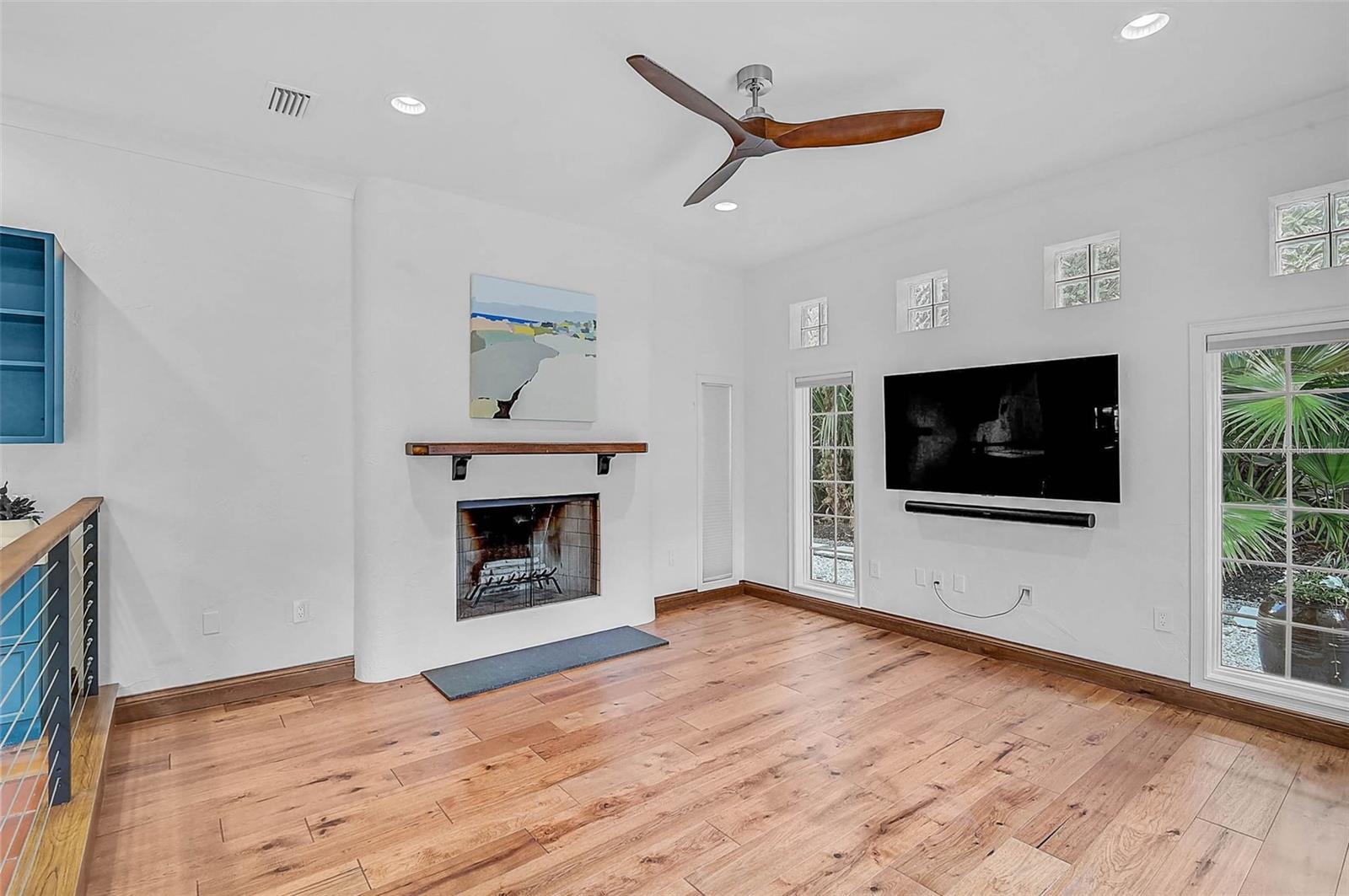 OYSTER BAY ESTATES - Residential