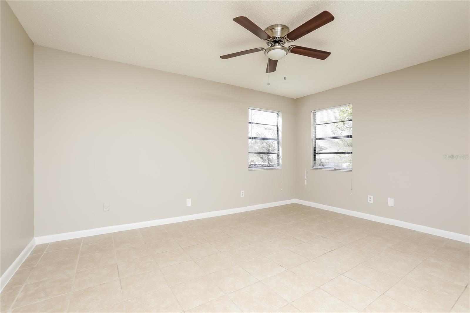 DELTONA LAKES UNIT 65 - Residential Lease