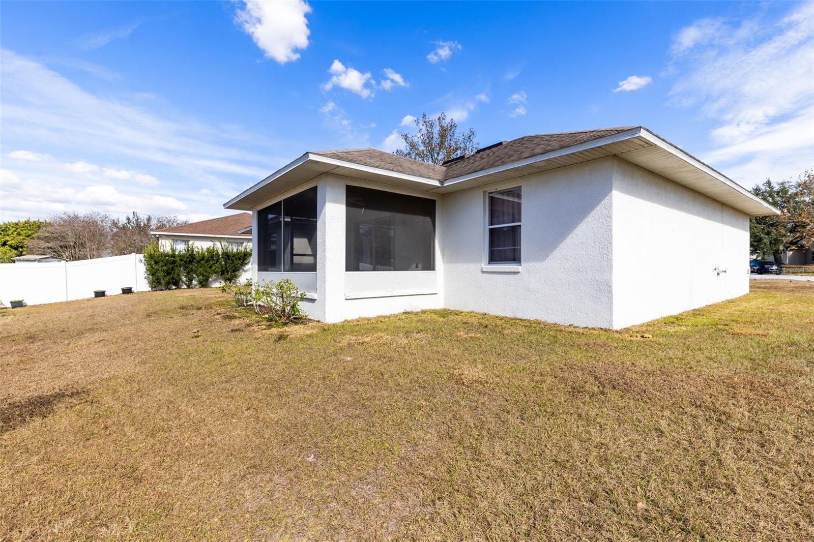 GROVELAND HIDDEN LAKES ESTATES - Residential