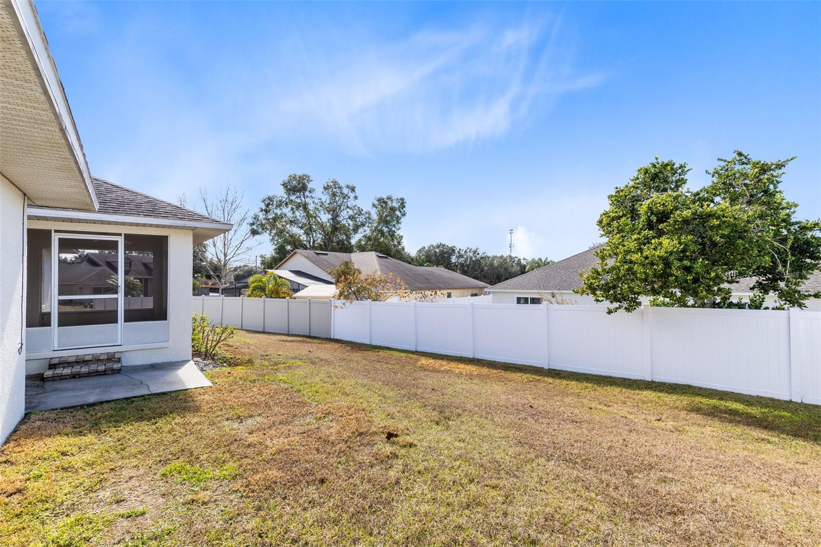 GROVELAND HIDDEN LAKES ESTATES - Residential