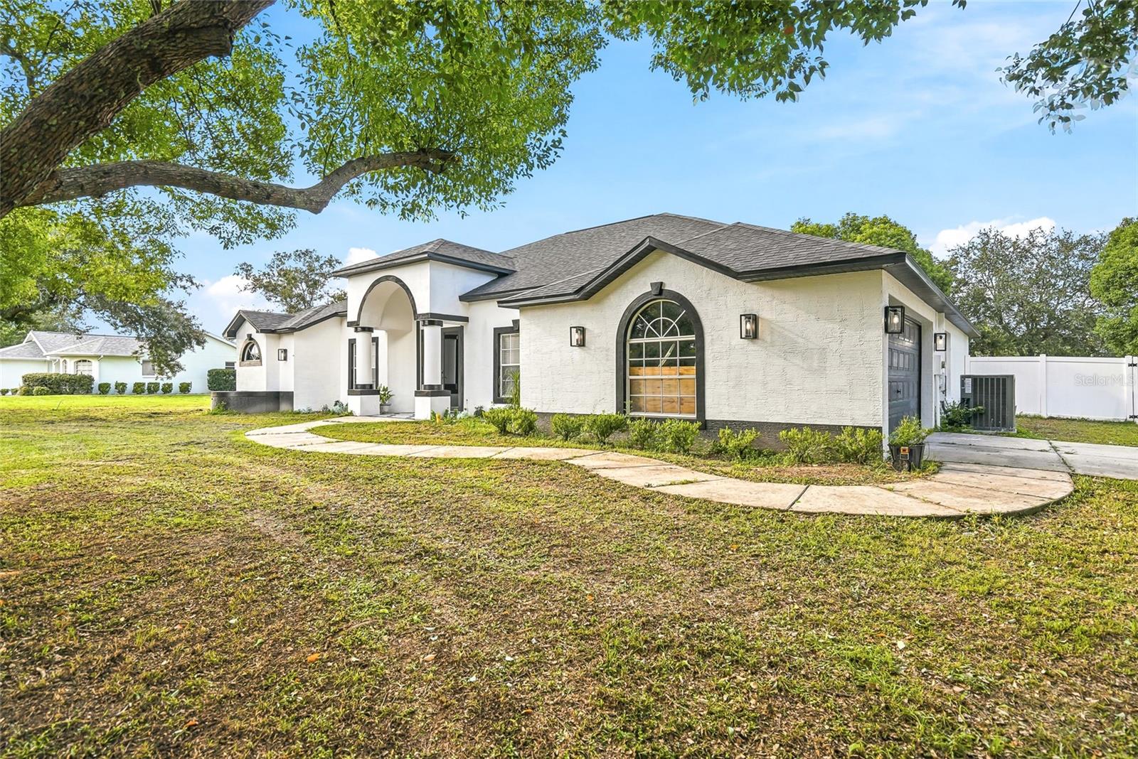 15151 EASTWOOD TRAIL