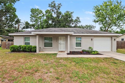 Photo of 6512 NW 11 Avenue, Ocala, FL 34475 (MLS # OM723432)