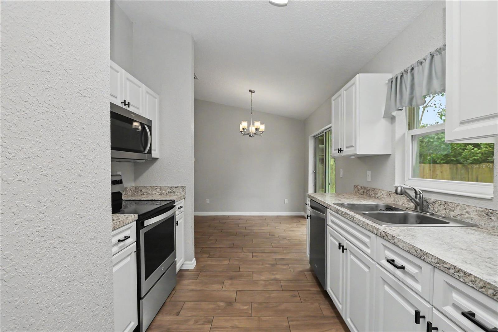 OCALA HIGHLANDS ESTATES - Residential