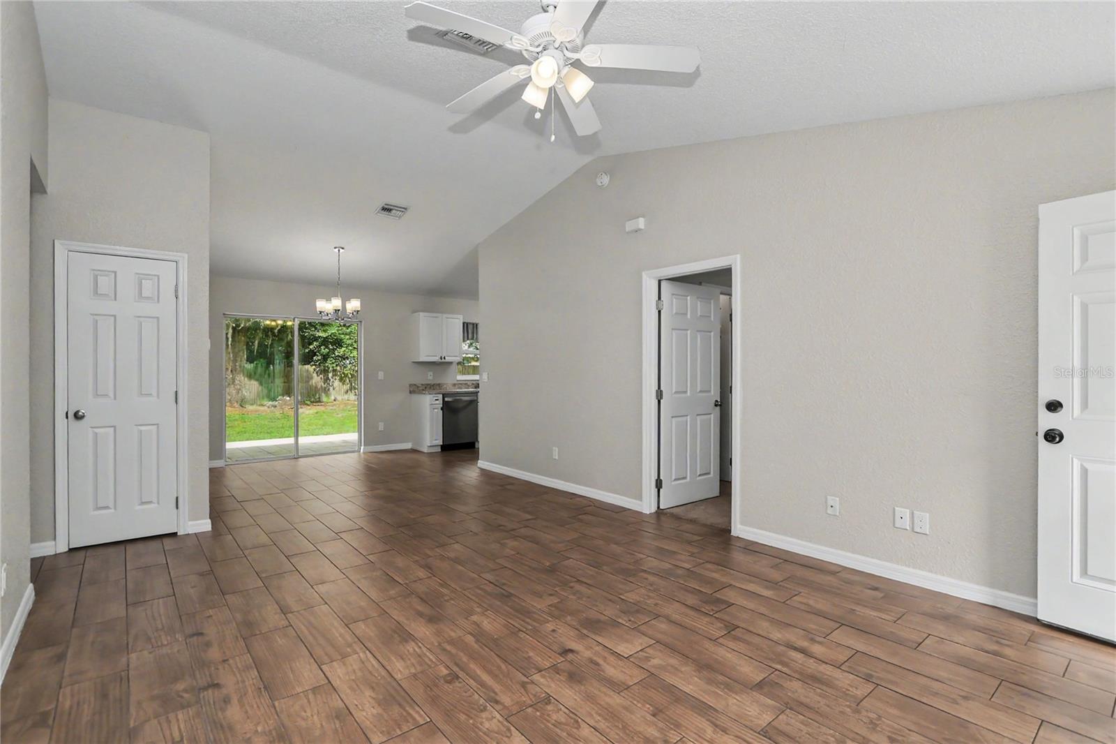 OCALA HIGHLANDS ESTATES - Residential