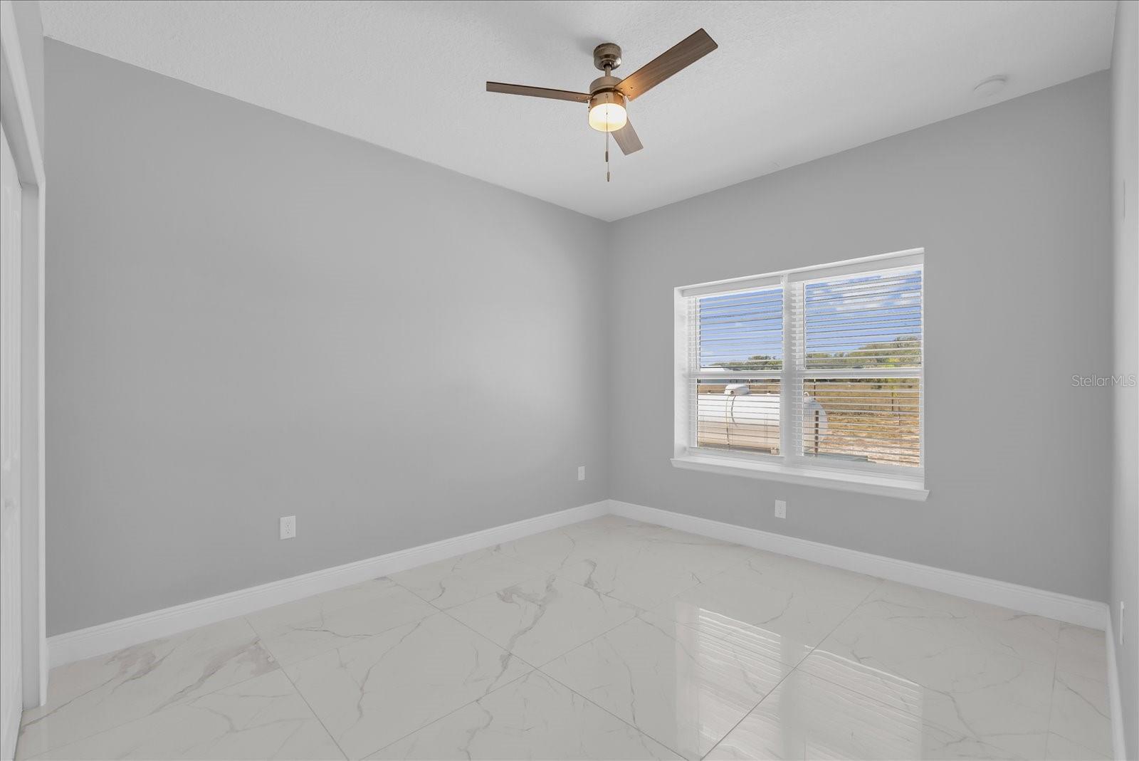 ACERAGE - Residential