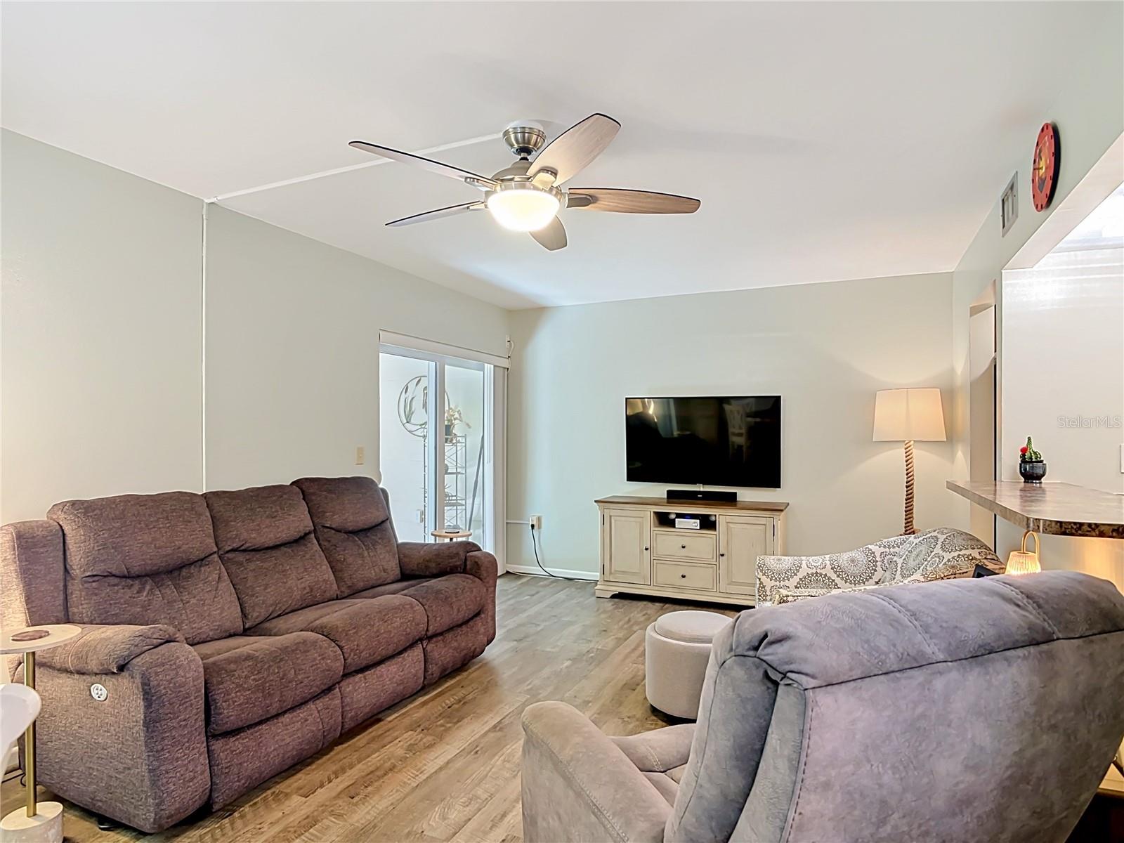 EDGEWATER CONDO APTS - Residential