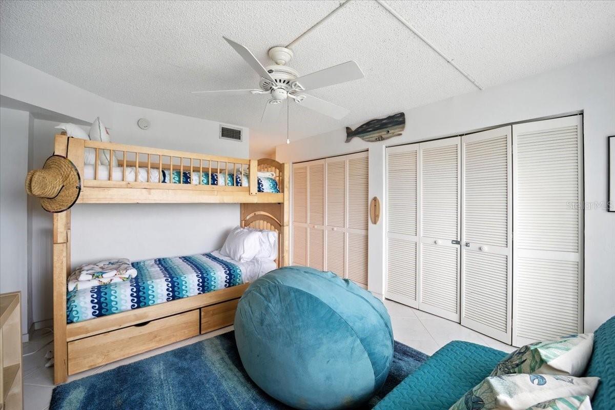 OCEAN VIEW MANOR CONDO - Residential
