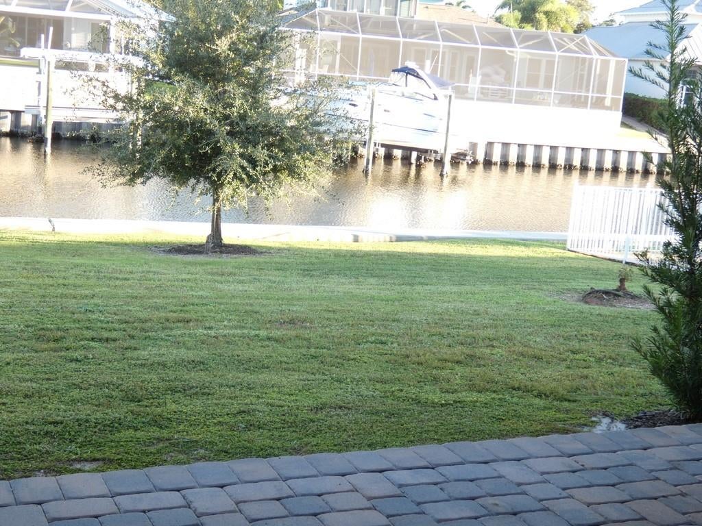 Photo of 958 Signet Drive, Apollo Beach, FL 33572 (MLS # W7890574)