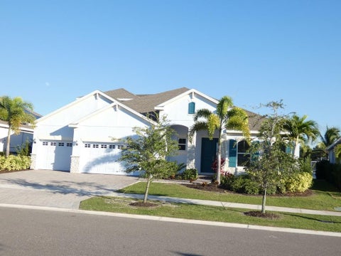 Photo of 958 Signet Drive, Apollo Beach, FL 33572 (MLS # W7890574)