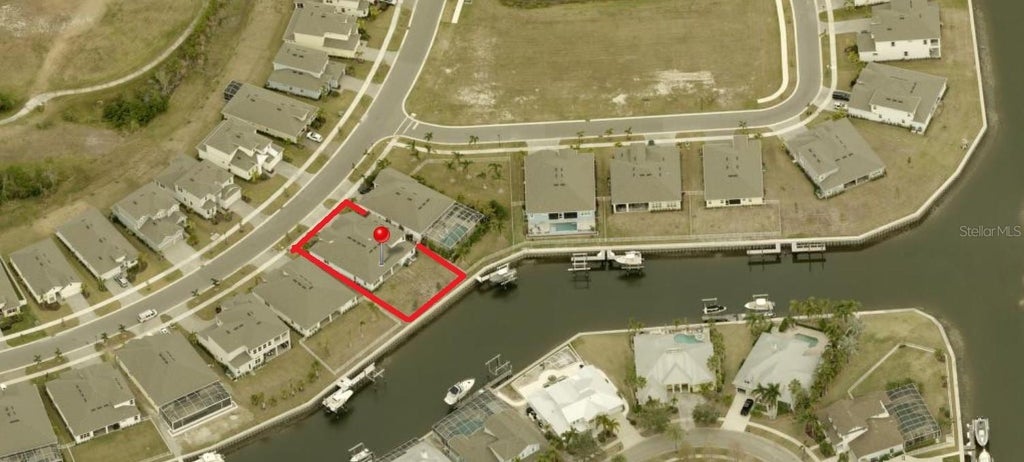 Photo of 958 Signet Drive, Apollo Beach, FL 33572 (MLS # W7890574)