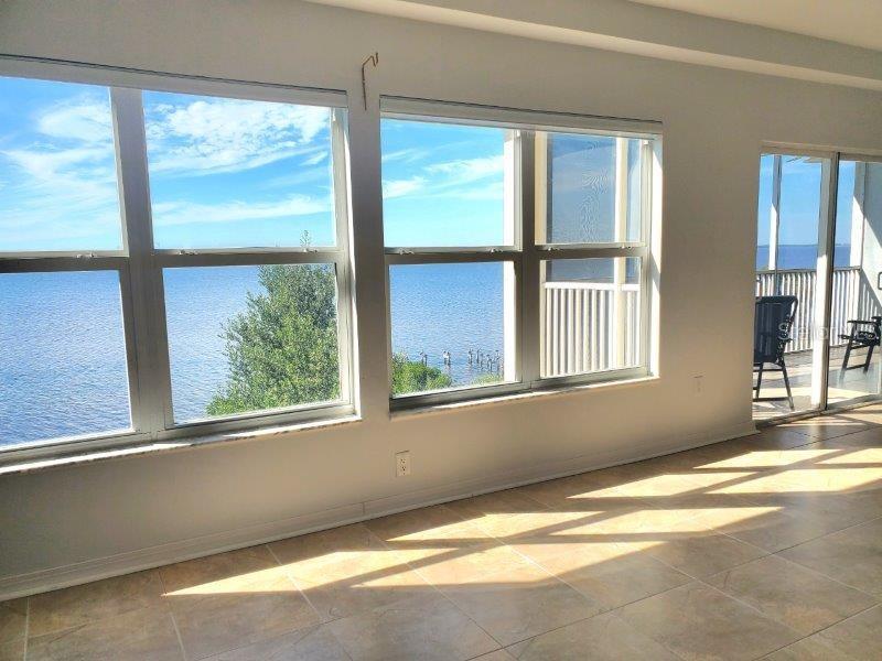 POINTS WEST PH 01 BLDG 01 - Residential Lease