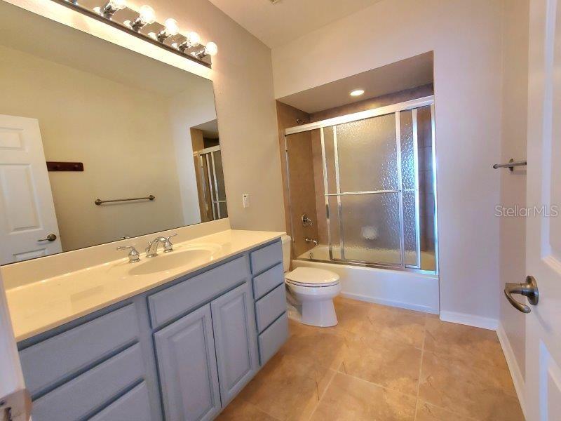 POINTS WEST PH 01 BLDG 01 - Residential Lease