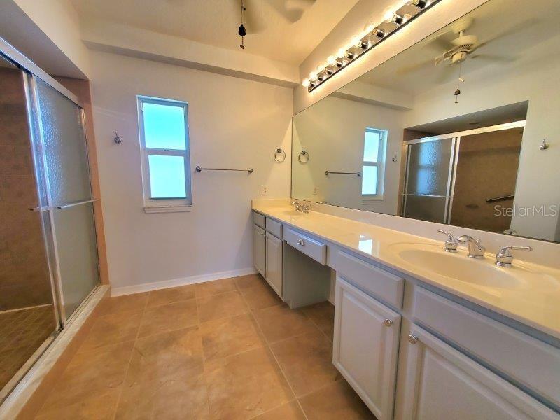 POINTS WEST PH 01 BLDG 01 - Residential Lease