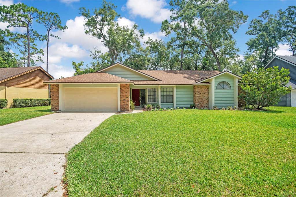 Photo of 1237 Leatherwood Drive, Altamonte Springs, FL 32714 (MLS # O6426382)
