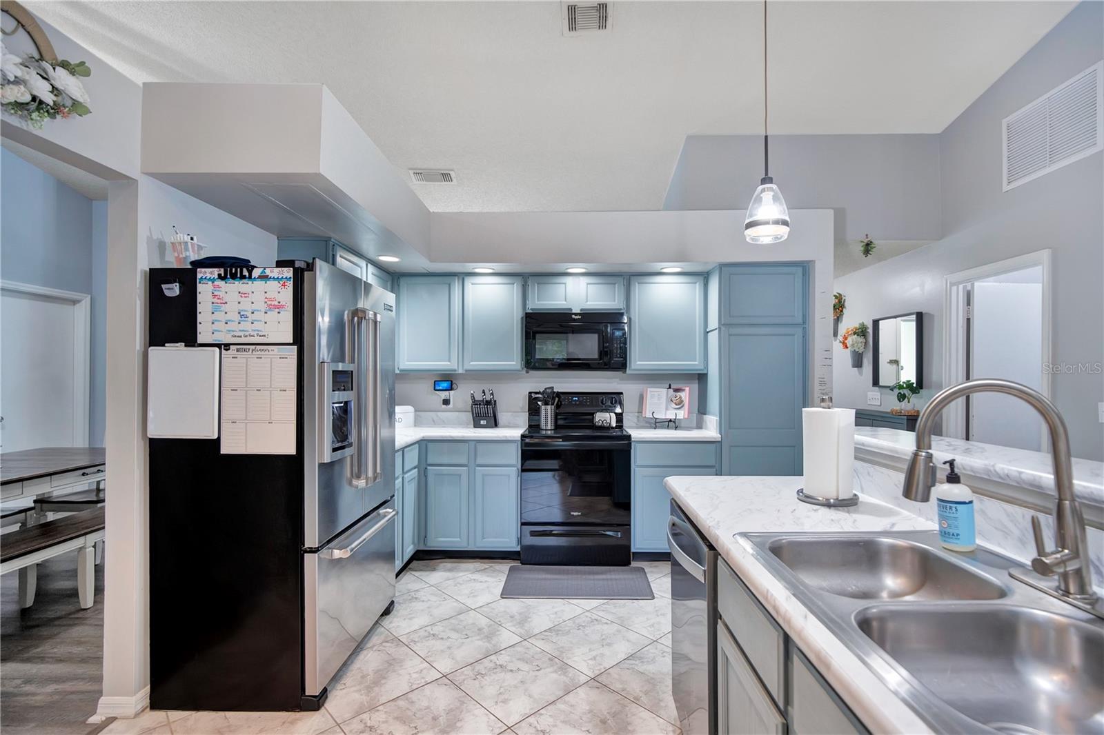 1237 LEATHERWOOD DRIVE