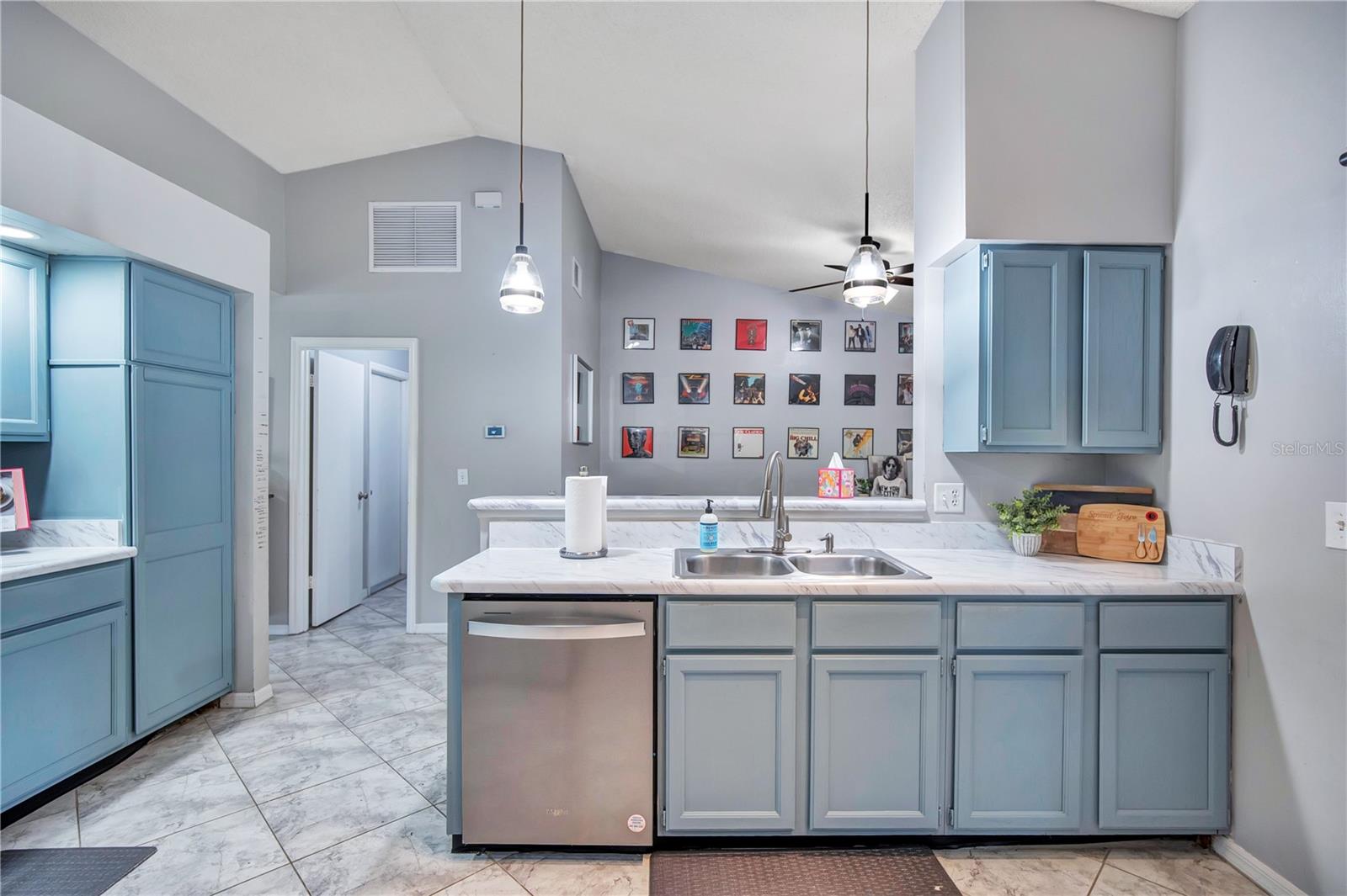 1237 LEATHERWOOD DRIVE