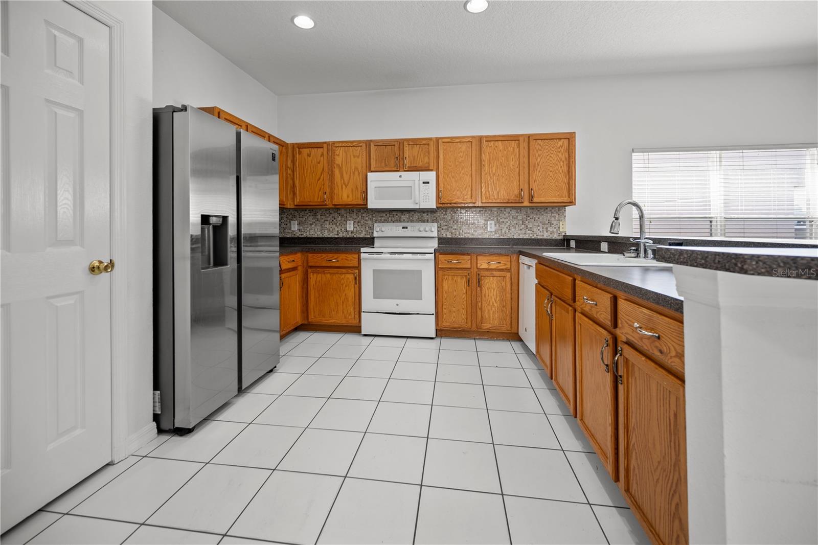 SOUTH BAY LAKES UNIT 2 - Residential