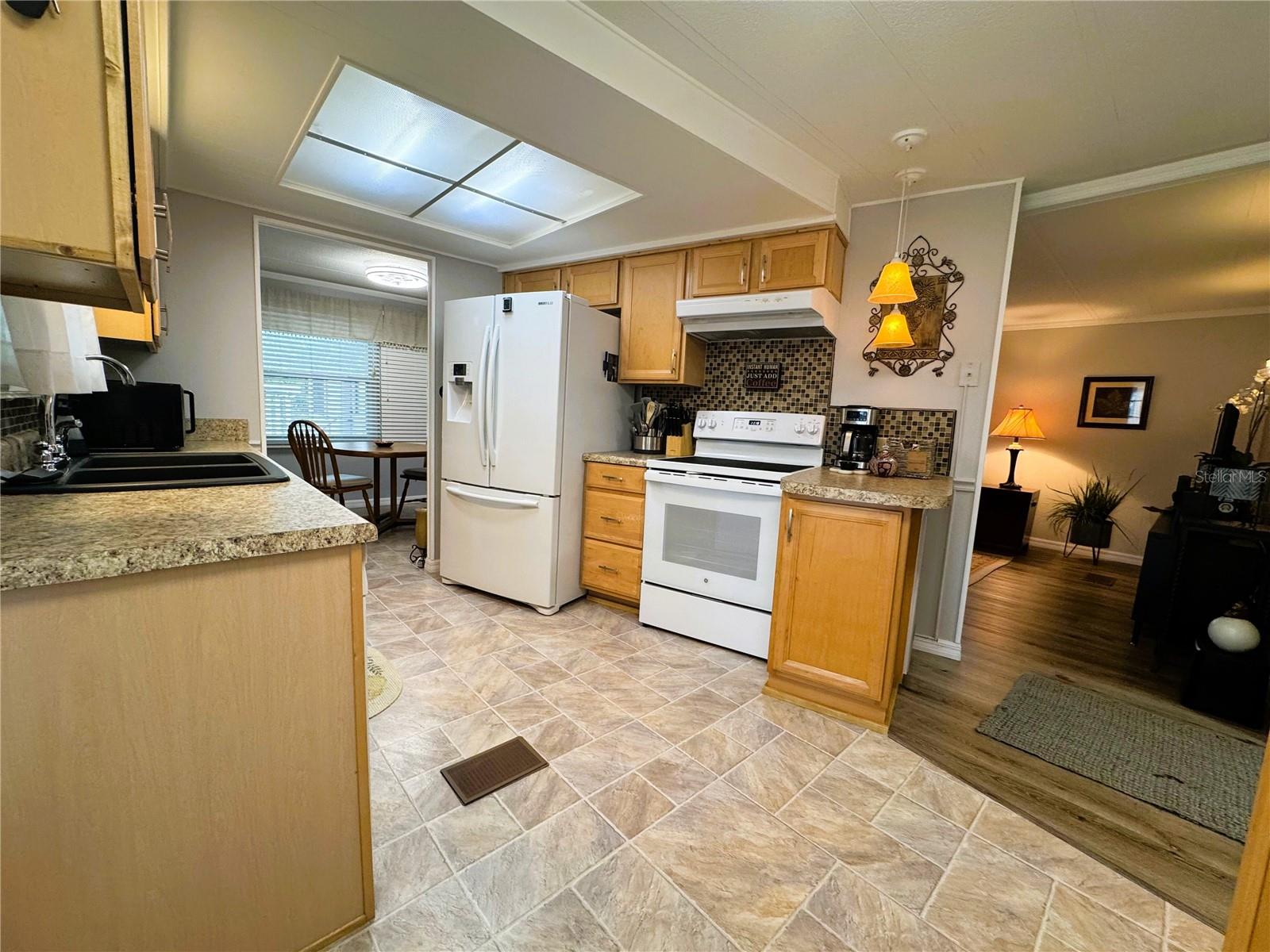HAWTHORNE AT LEESBURG A COOP - Residential