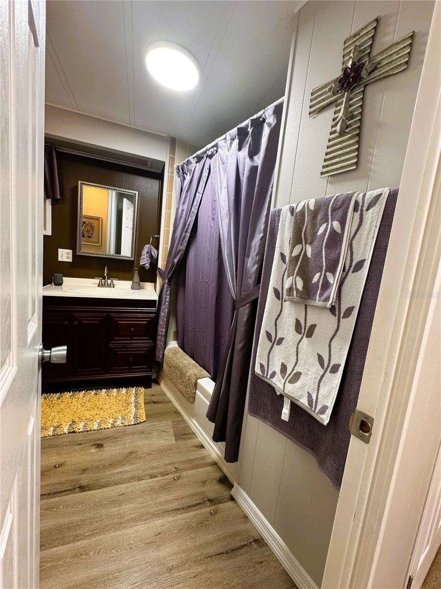 HAWTHORNE AT LEESBURG A COOP - Residential