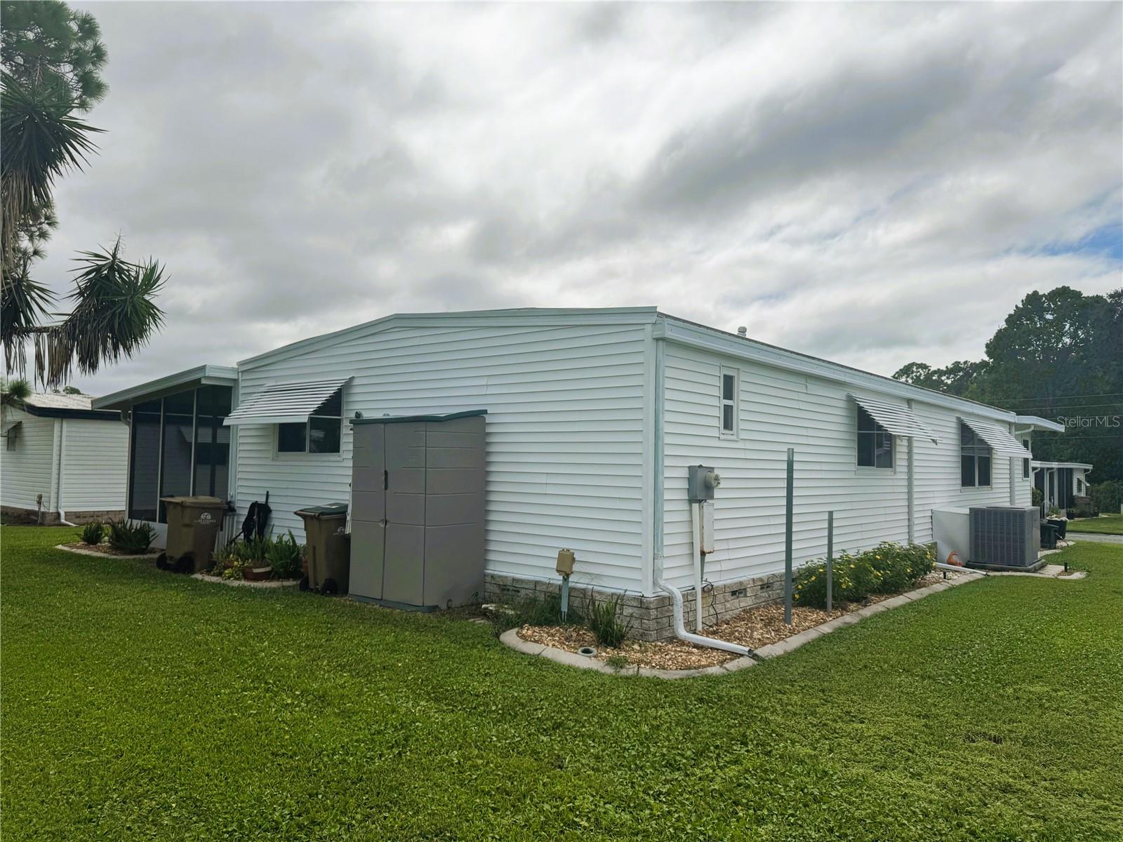 HAWTHORNE AT LEESBURG A COOP - Residential