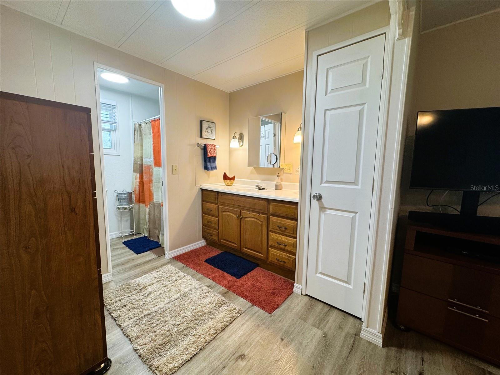 HAWTHORNE AT LEESBURG A COOP - Residential