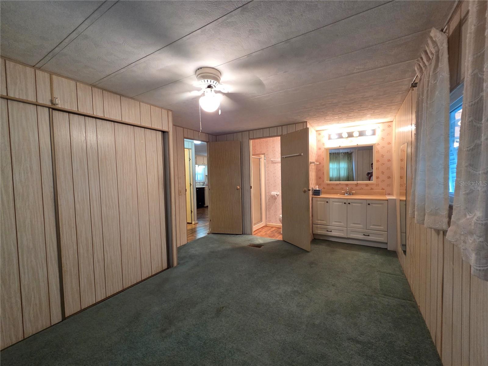 LAKE RICH VILLAGE MOBILE HOME PARK UNREC - Residential