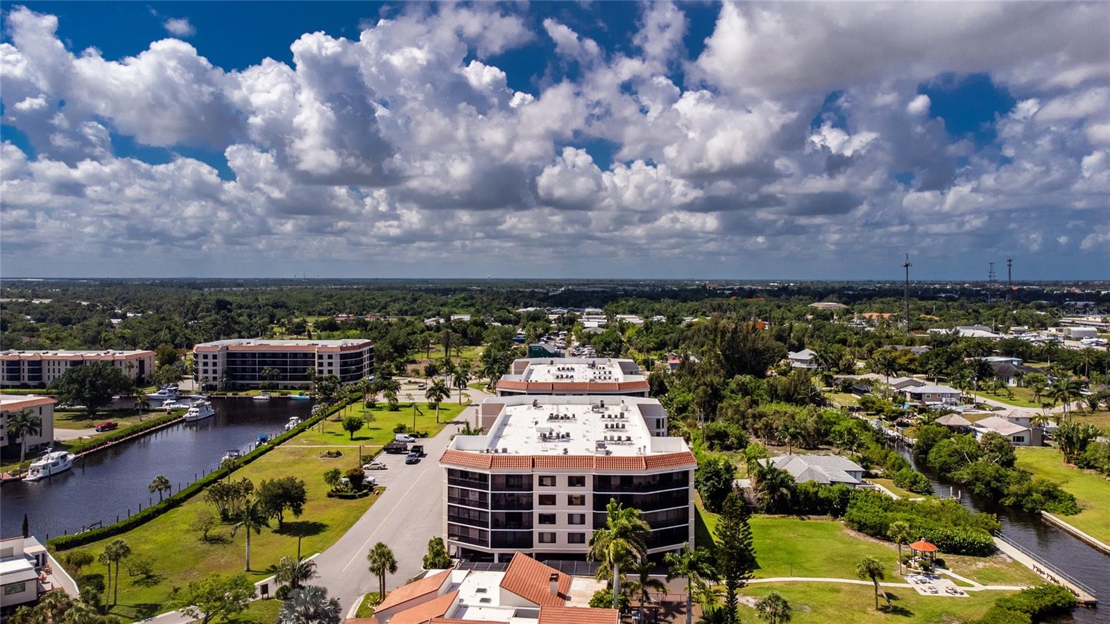 EMERALD POINTE PH 06 BLDG F - Residential