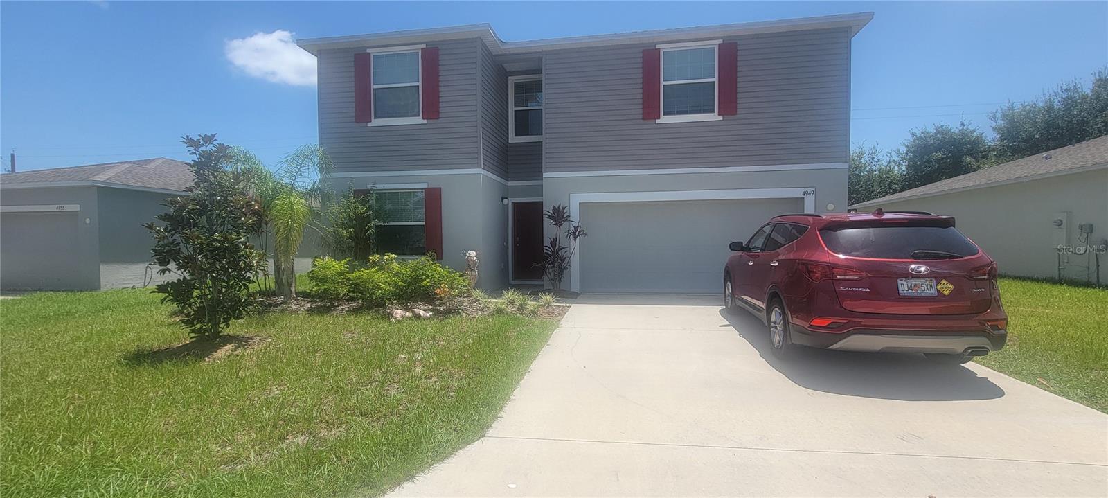 This beautiful home is nestled in a quiet and peaceful community, perfect for families or anyone looking to enjoy the Florida lifestyle. Just minutes from the fun and excitement of LEGOLAND®, and close to everyday conveniences like Walmart, Publix, and the popular Flea Market. Plus, an elementary school is within walking distance, making morning routines a breeze! Don’t miss the opportunity to live in a location that offers both comfort and convenience in the heart of Winter Haven.