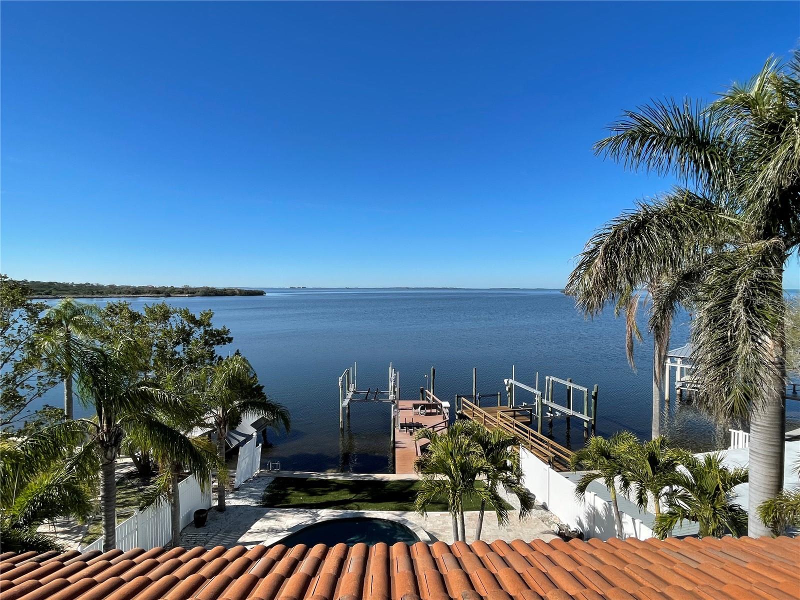 BAYWOOD VILLAGE - Residential