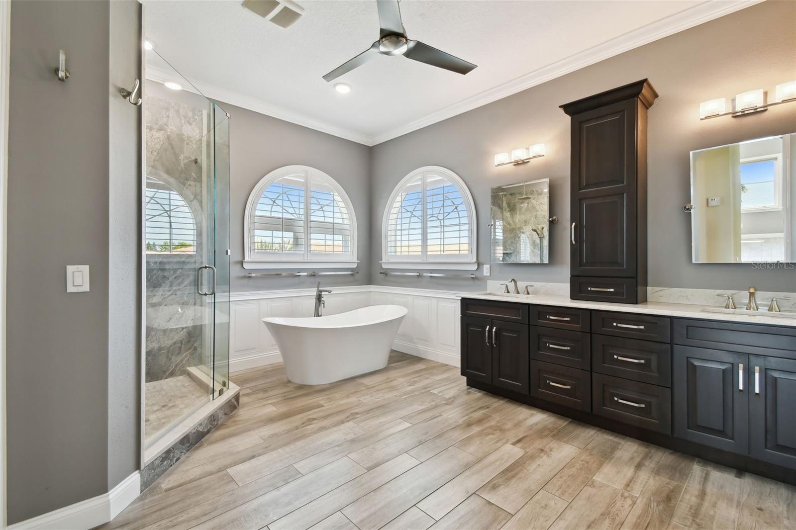 BAYWOOD VILLAGE - Residential