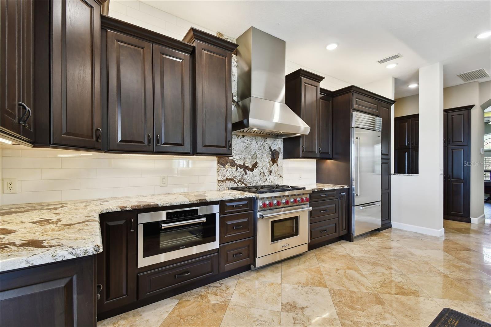 BAYWOOD VILLAGE - Residential