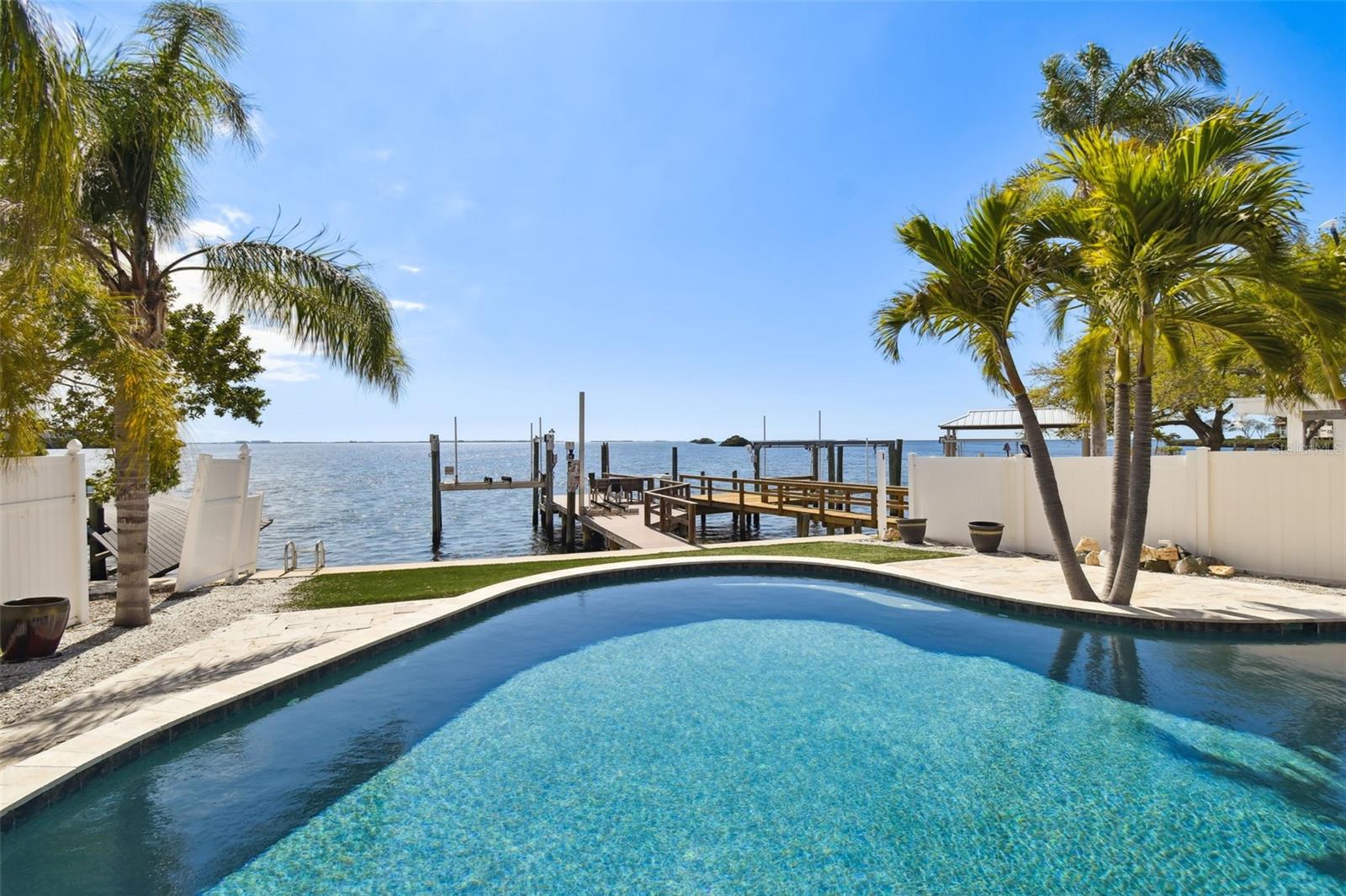 BAYWOOD VILLAGE - Residential