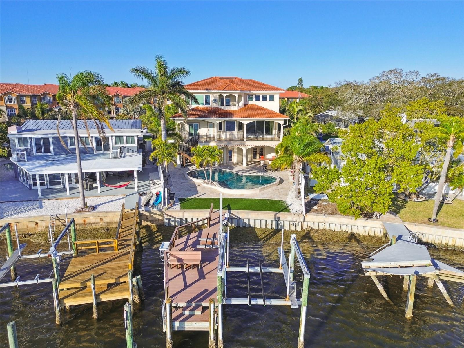 BAYWOOD VILLAGE - Residential