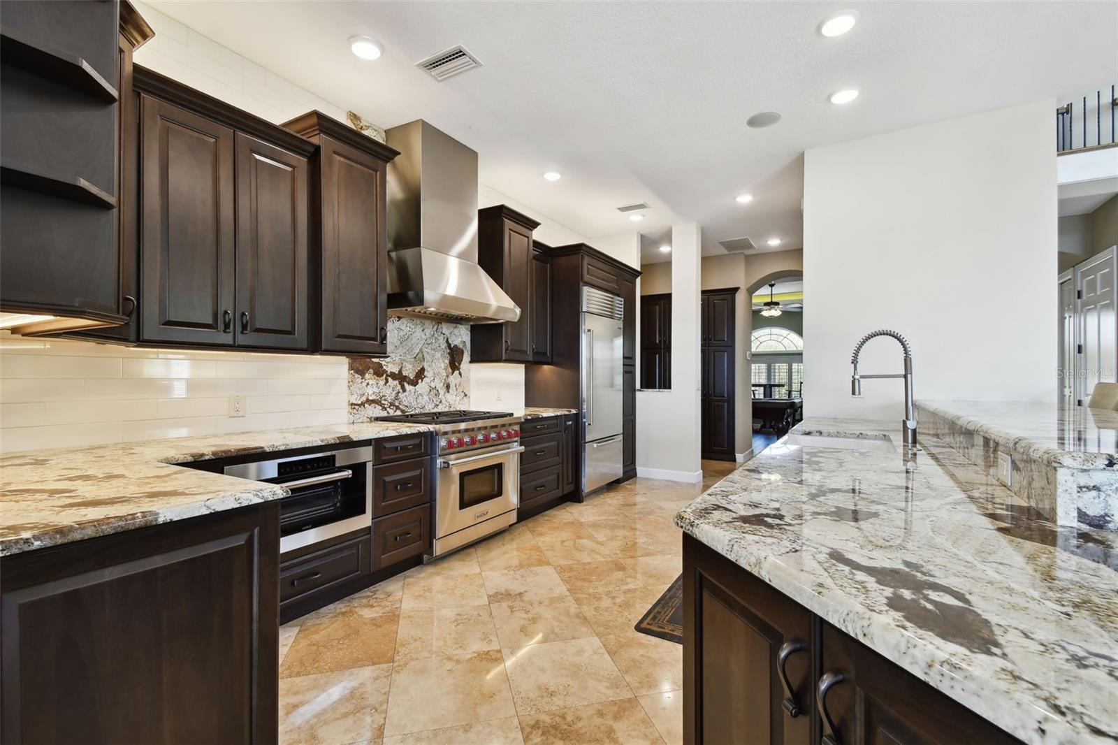 BAYWOOD VILLAGE - Residential