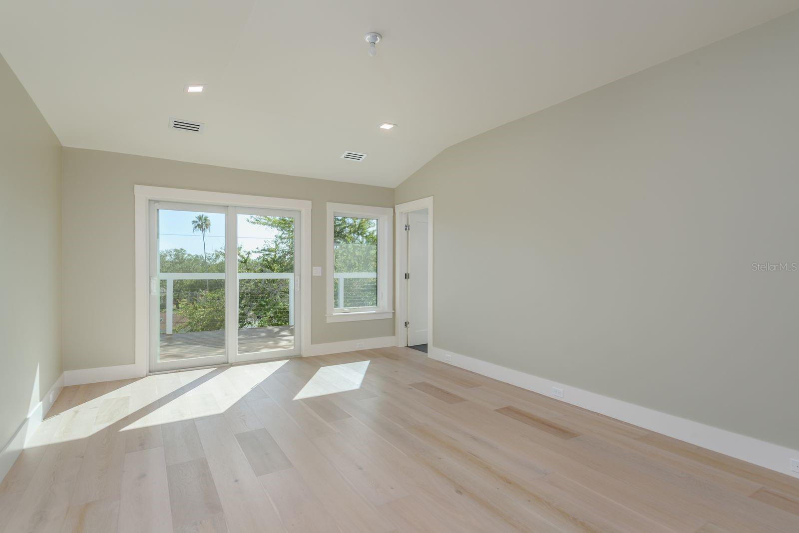SHORE ACRES OVERLOOK SEC - Residential