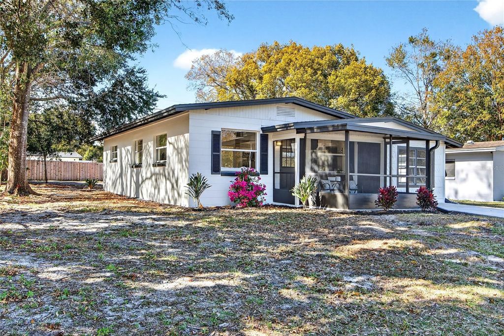 Photo of 1920 S Summerlin Avenue, Sanford, FL 32771 (MLS # O6377604)