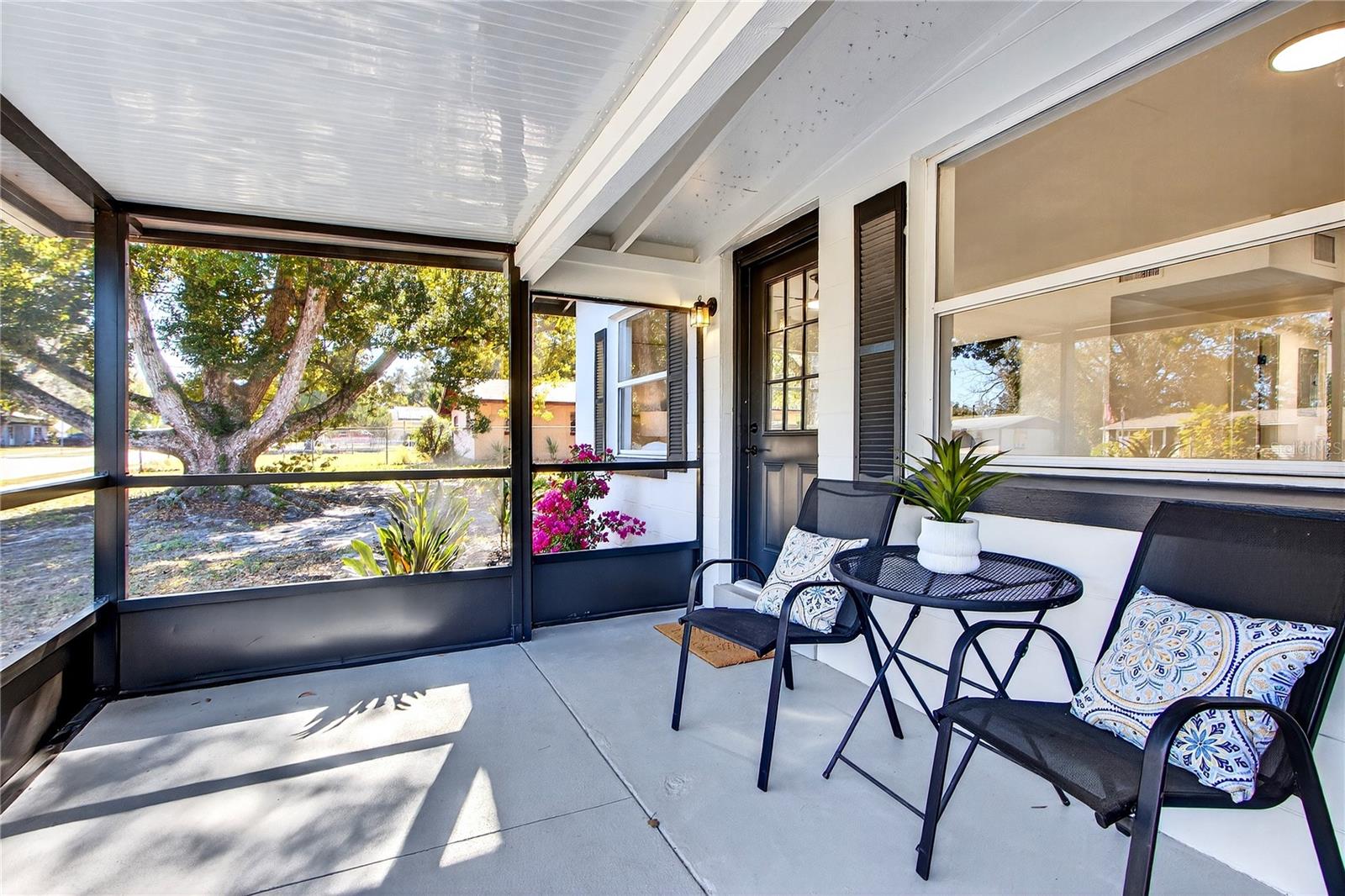 1920 S SUMMERLIN AVENUE