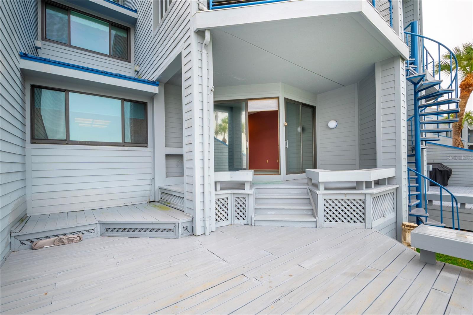 PORT TIERRA CONDO - Residential