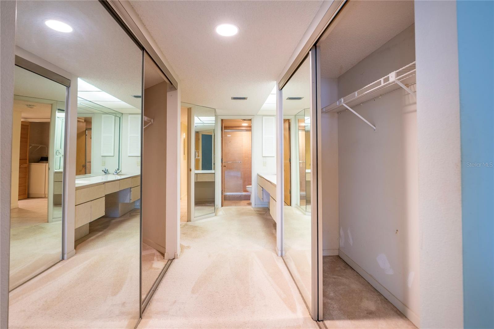 PORT TIERRA CONDO - Residential