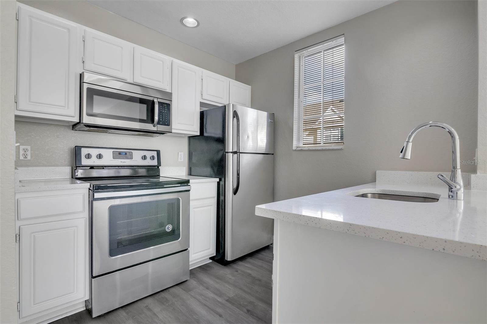 VENETIAN BAY VILLAGE PH 01 - Residential Lease