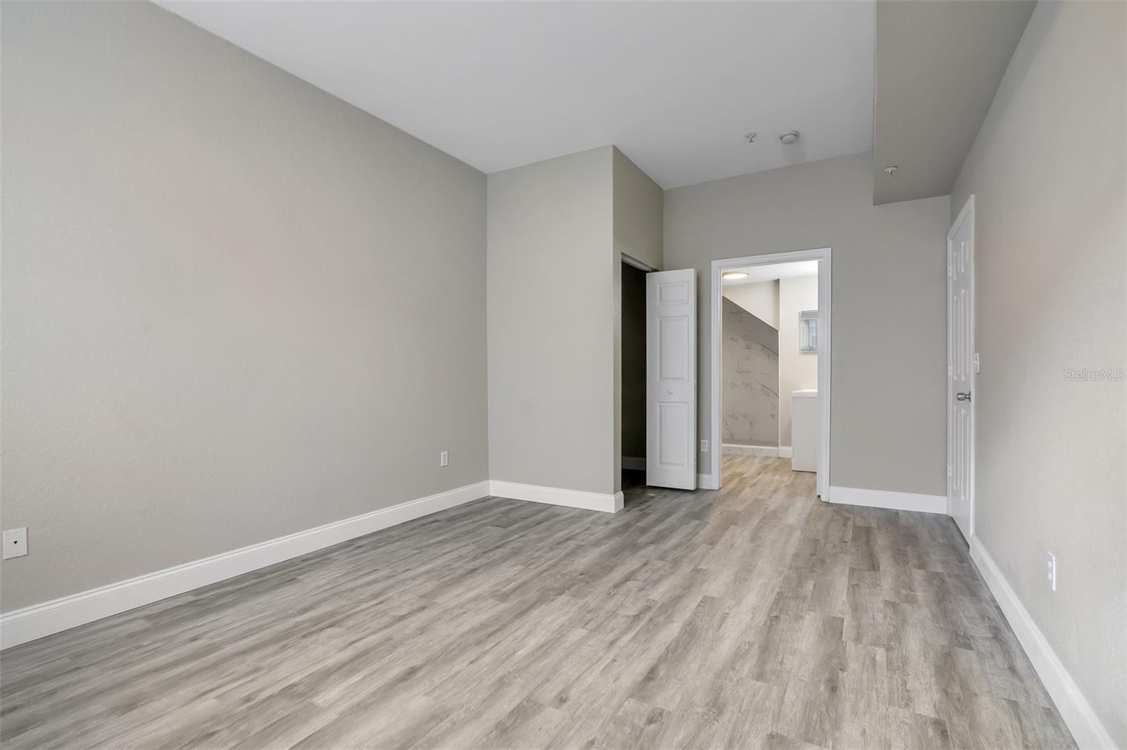 VENETIAN BAY VILLAGE PH 01 - Residential Lease