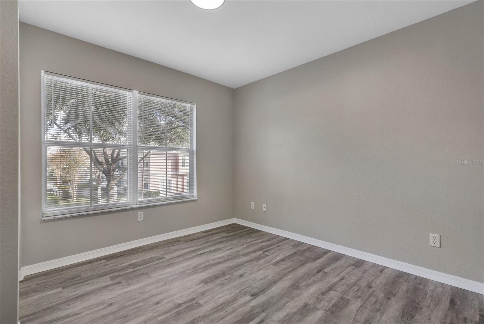 VENETIAN BAY VILLAGE PH 01 - Residential Lease