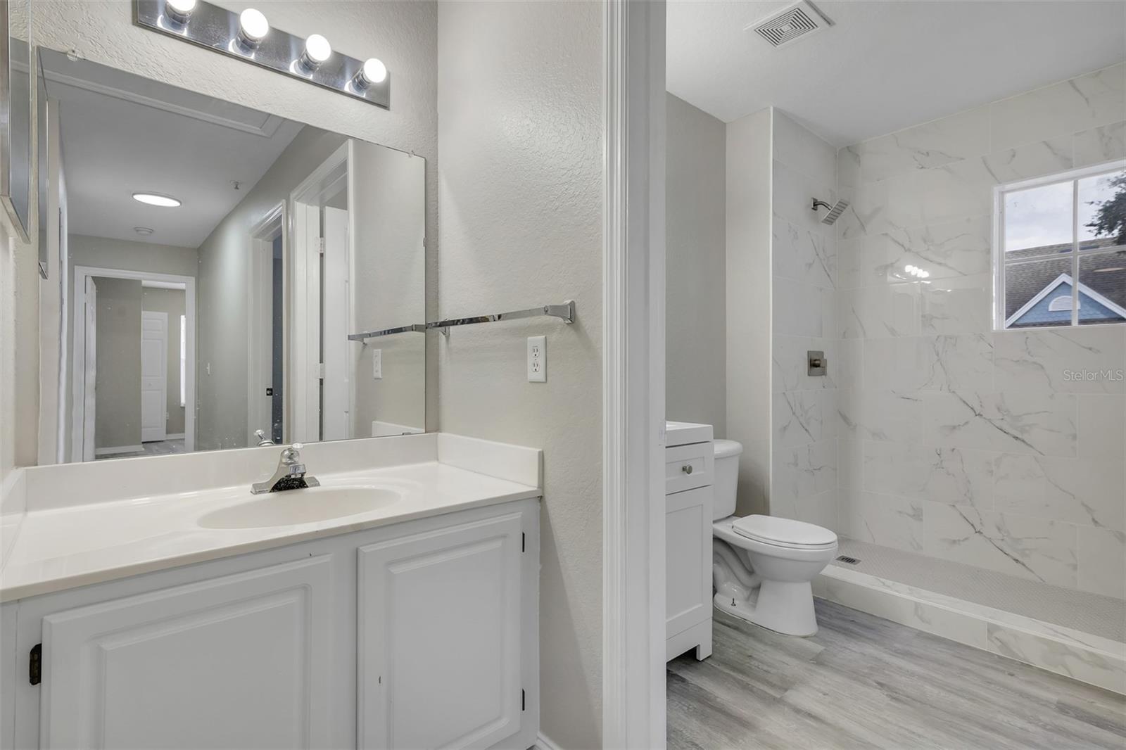 VENETIAN BAY VILLAGE PH 01 - Residential Lease