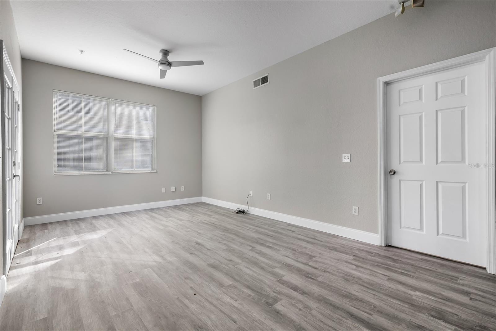 VENETIAN BAY VILLAGE PH 01 - Residential Lease