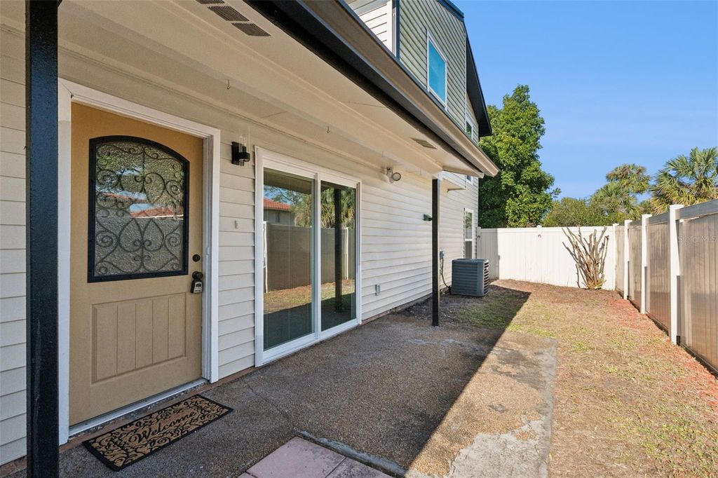 Photo of 1716 Lafayette Ct #1716, Orlando, FL 32807 (MLS # O6403170)